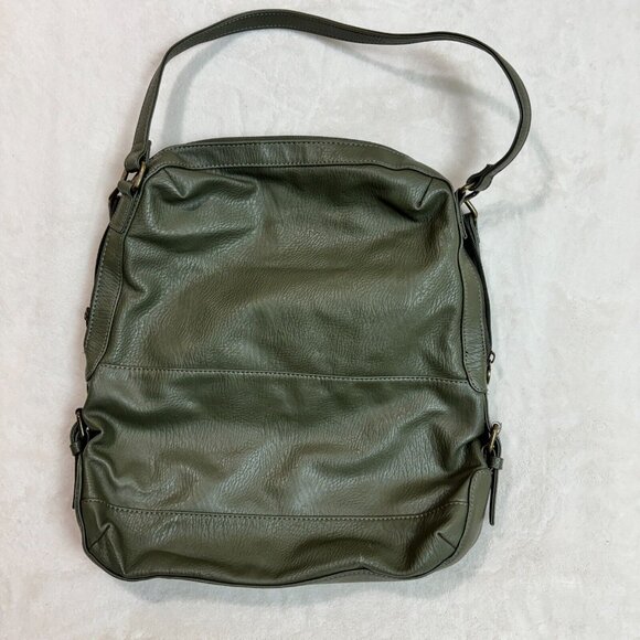 Puma Green Leather Laptop/Shoulder Bag - Fashion Accessory - Picture 13 of 16